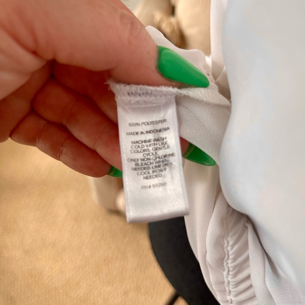 Express White Flutter Short Sleeve Elastic Waist … - image 4